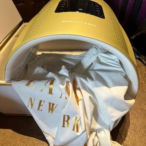 Glamour-NYC X-Max LED light full body skincare